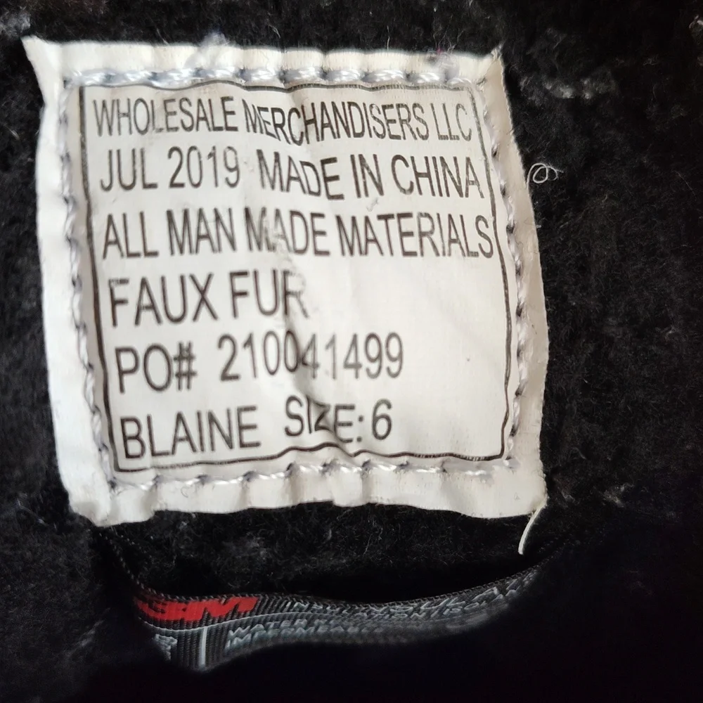 Winter Boots - Picture 9 of 10